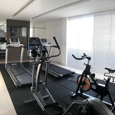 609-Apartamento Encantador, Com 1 Vaga De Garagem, Todo Mobiliado E Decorado, Edificio Com Academia, Lavanderia, Excelente Localizacao No Reboucas, Proximo Ao Batel E Centro Curitiba Exterior foto