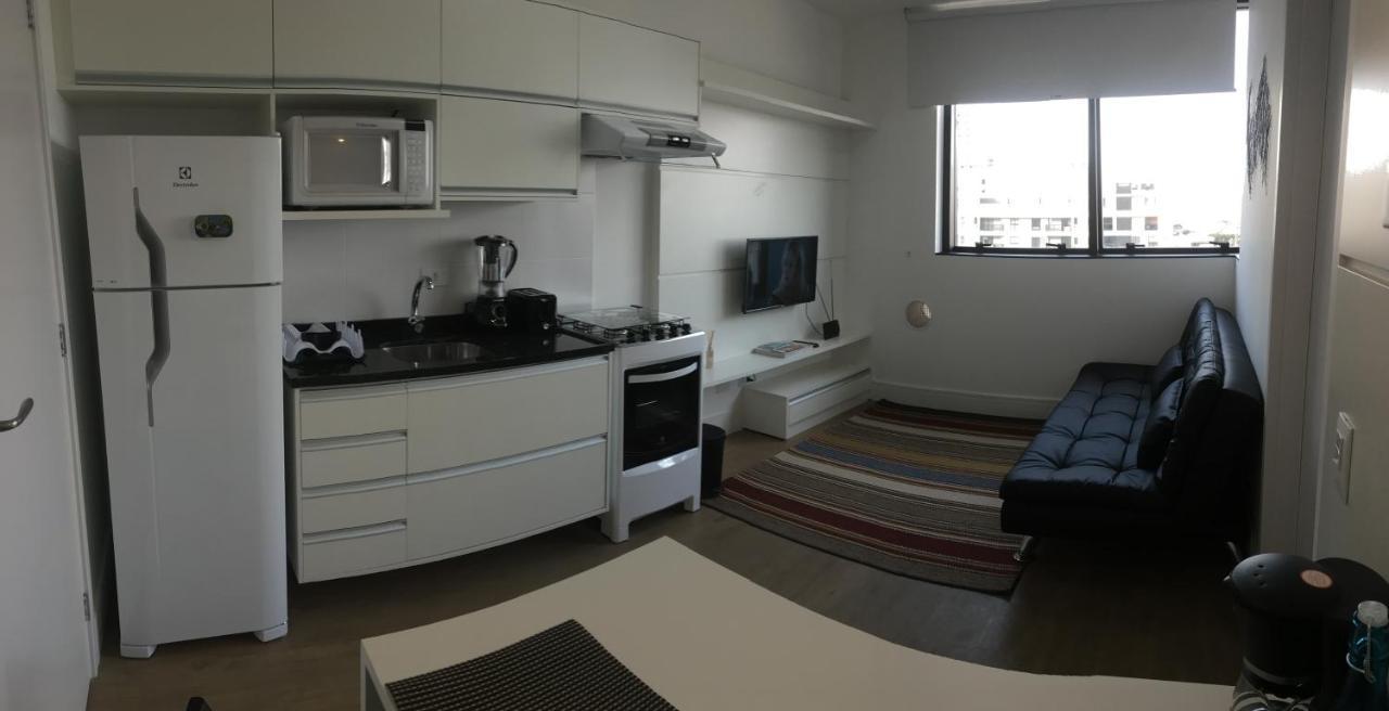 609-Apartamento Encantador, Com 1 Vaga De Garagem, Todo Mobiliado E Decorado, Edificio Com Academia, Lavanderia, Excelente Localizacao No Reboucas, Proximo Ao Batel E Centro Curitiba Exterior foto