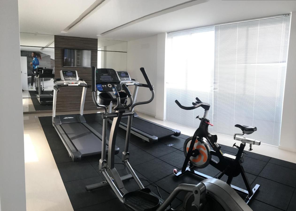 609-Apartamento Encantador, Com 1 Vaga De Garagem, Todo Mobiliado E Decorado, Edificio Com Academia, Lavanderia, Excelente Localizacao No Reboucas, Proximo Ao Batel E Centro Curitiba Exterior foto